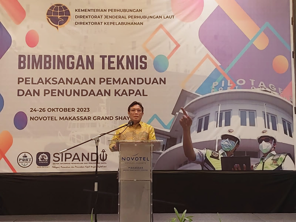 Kemenhub Tingkatkan Profesionalisme Pelayanan Pemanduan dan Penundaan Kapal