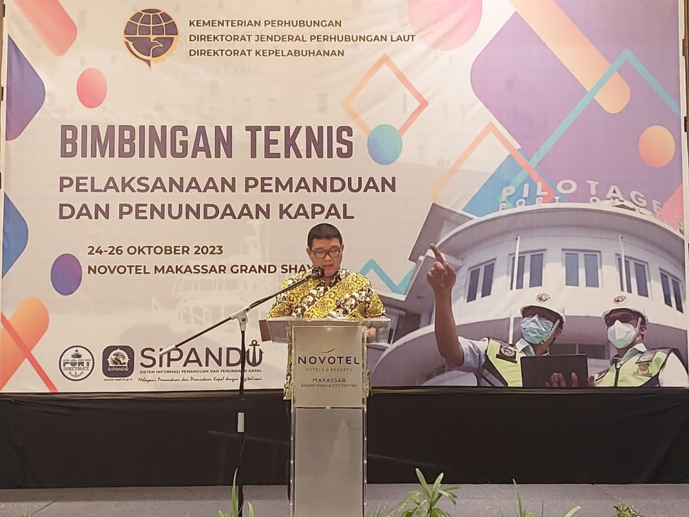 Kemenhub Tingkatkan Profesionalisme Pelayanan Pemanduan dan Penundaan Kapal