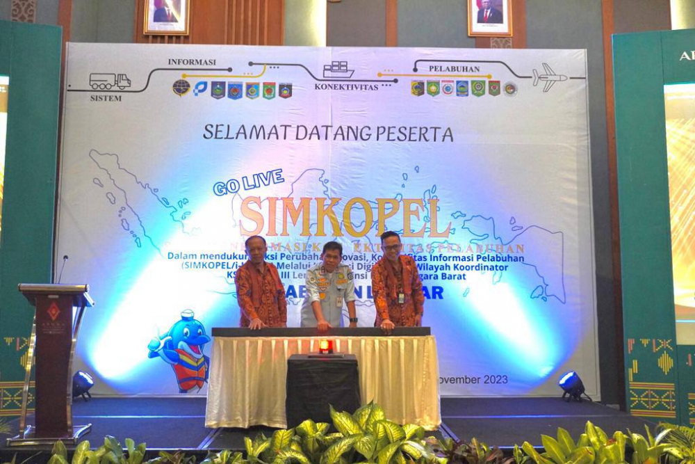 TINGKATKAN KONEKTIVITAS ANTAR PELABUHAN, KSOP LEMBAR LUNCURKAN APLIKASI SIMKOPEL/I-KOPEL