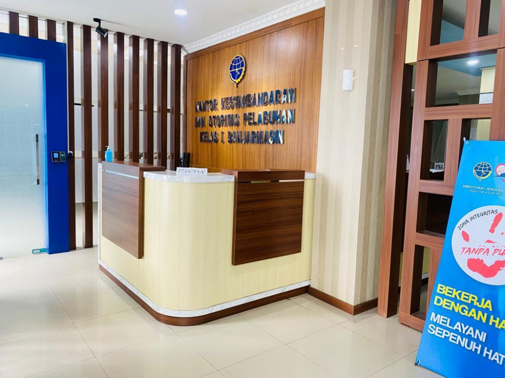 BERHASIL LAMPAUI TARGET, KSOP BANJARMASIN DUDUKI PERINGKAT PERTAMA PENERIMAAN PNBP DITJEN HUBLA