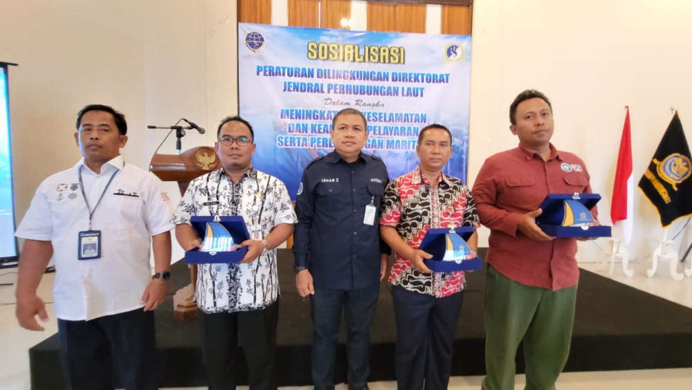 JELANG NATARU, KEMENHUB GELAR SOSIALISASI KESELAMATAN DAN KEAMANAN PELAYARAN SERTA PERLINDUNGAN LINGKUNGAN MARITIM