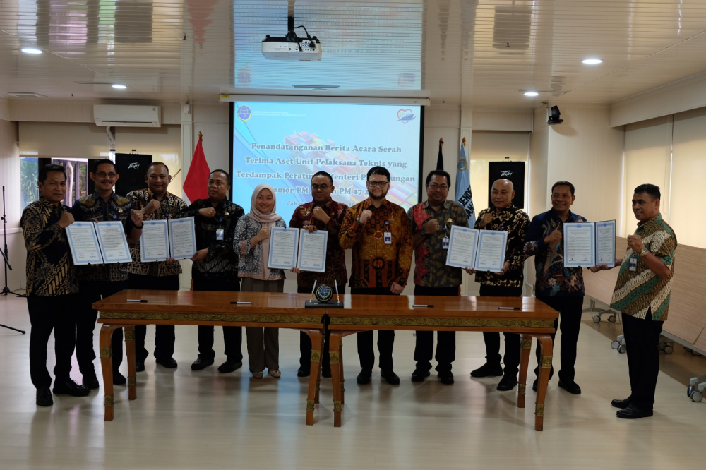 KEMENHUB GELAR SERAH TERIMA ASET DI 8 UPT DITJEN HUBLA YANG TERDAMPAK PM 15/2023 DAN PM 17/2023