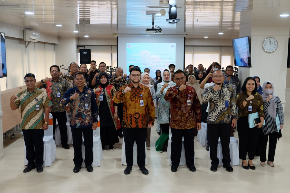 KEMENHUB GELAR SERAH TERIMA ASET DI 8 UPT DITJEN HUBLA YANG TERDAMPAK PM 15/2023 DAN PM 17/2023