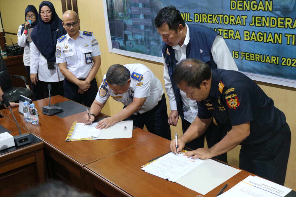 Kemenhub Memperkuat Kerjasama dengan Bea dan Cukai Sumatera Bagian Timur untuk Optimalisasi Layanan Pengoperasian VTS di Palembang
