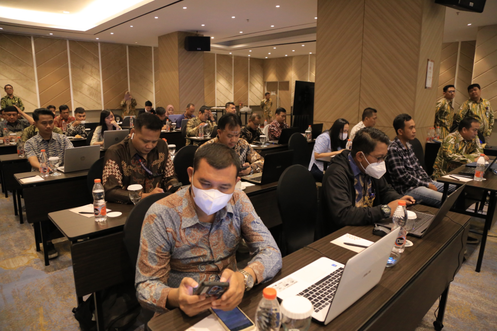 TINGKATKAN LAYANAN JASA PERKAPALAN DAN KEPELAUTAN SECARA PROFESIONAL, KSOP SUNDA KELAPA GELAR SOSIALISASI APLIKASI SIMKAPEL