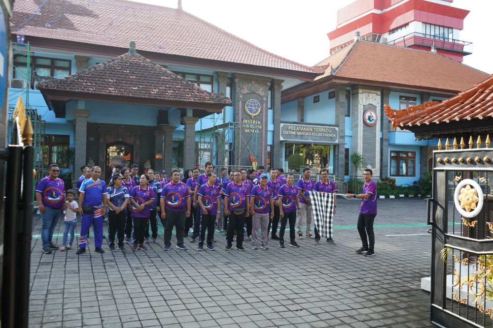 Jalan Santai Bugar Bersama Kementerian Perhubungan