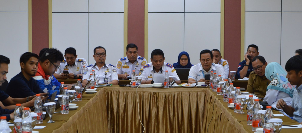 Rapat Koordinasi Rencana Ship to Ship PT. Pertamina Patra Niaga di Perairan Kendari