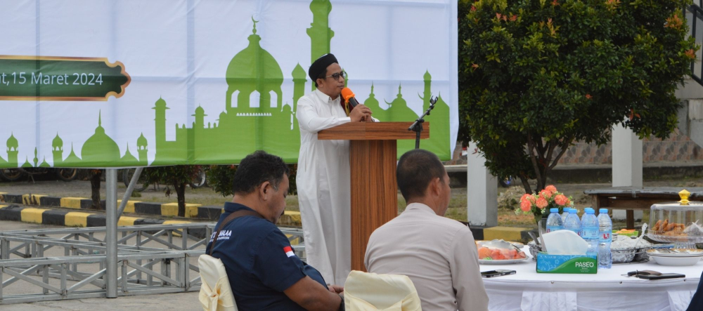 Kantor KSOP Kelas II Kendari Gelar Acara Buka Puasa Bersama di Terminal Bungkutoko Pelabuhan Kendari