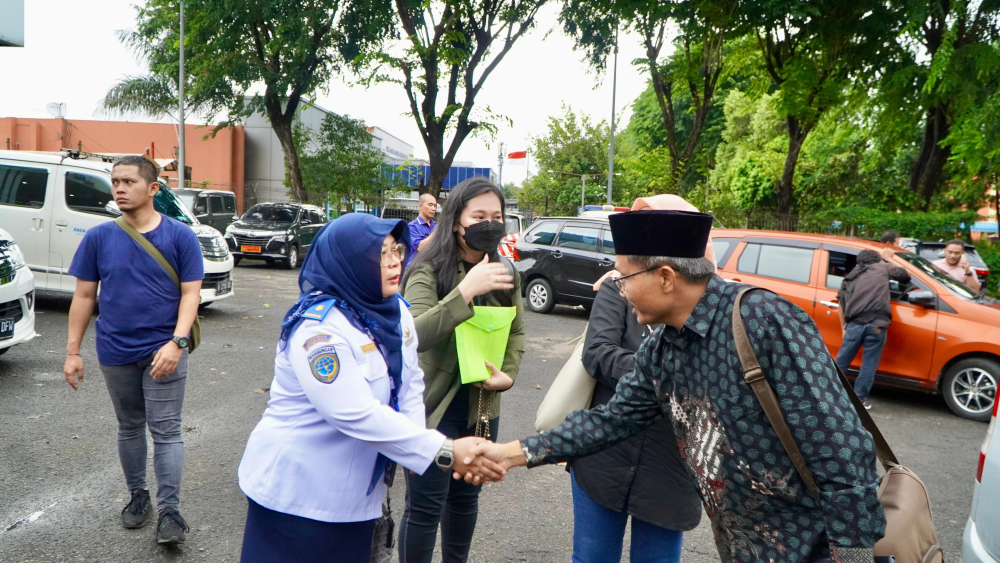 KEMENHUB FASILITASI PEMULANGAN JENAZAH AWAK KAPAL INDONESIA YANG MENINGGAL DUNIA DI KAPAL MV.2 HESIN