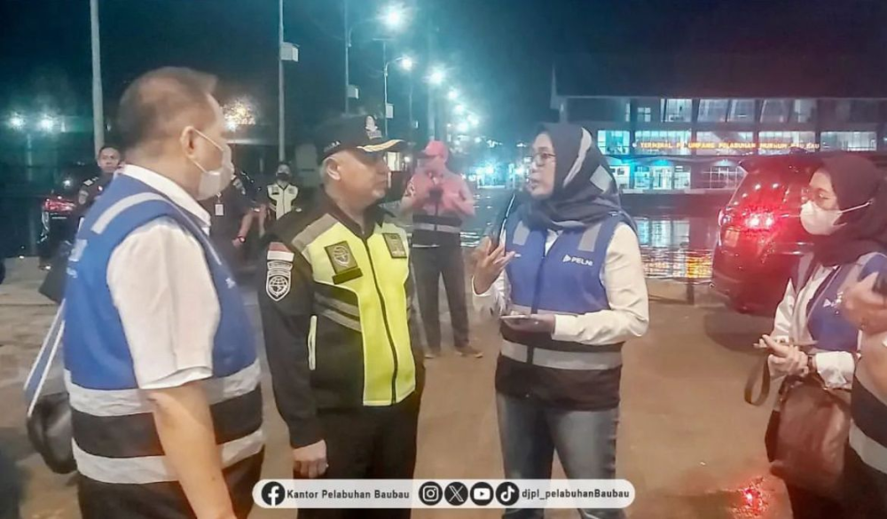 KUNJUNGAN DIREKSI PT. PELNI BERSAMA KSOP KELAS II BAUBAU DI KM LAMBELU