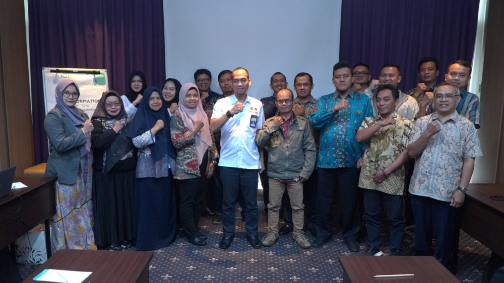 CIPTAKAN LINGKUNGAN KERJA YANG SEHAT DAN AMAN BAGI PEGAWAI, DITJEN HUBLA SOSIALISASIKAN PROSEDUR KESELAMATAN DAN KESEHATAN KERJA (K3)