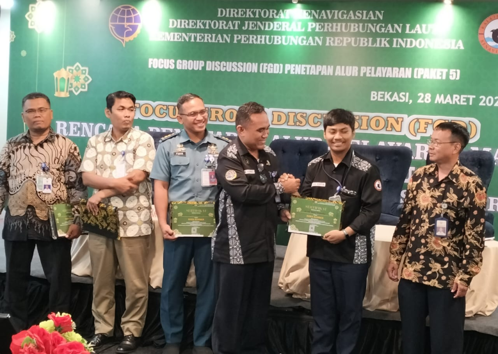 MILIKI PERAN STRATEGIS DALAM AKTIVITAS PERDAGANGAN DI TAPANULI TENGAH, KEMENHUB SEGERA TETAPKAN ALUR MASUK PELABUHAN BARUS