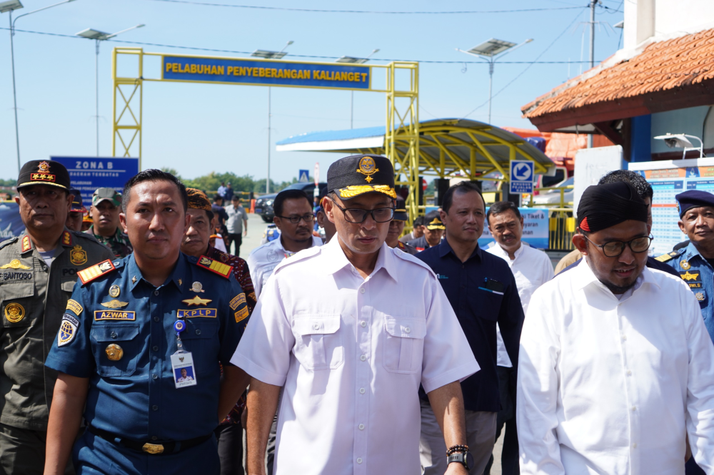 JELANG ARUS MUDIK, DIRJEN HUBLA TINJAU KESIAPAN TRANSPORTASI LAUT DI PELABUHAN KALIANGET