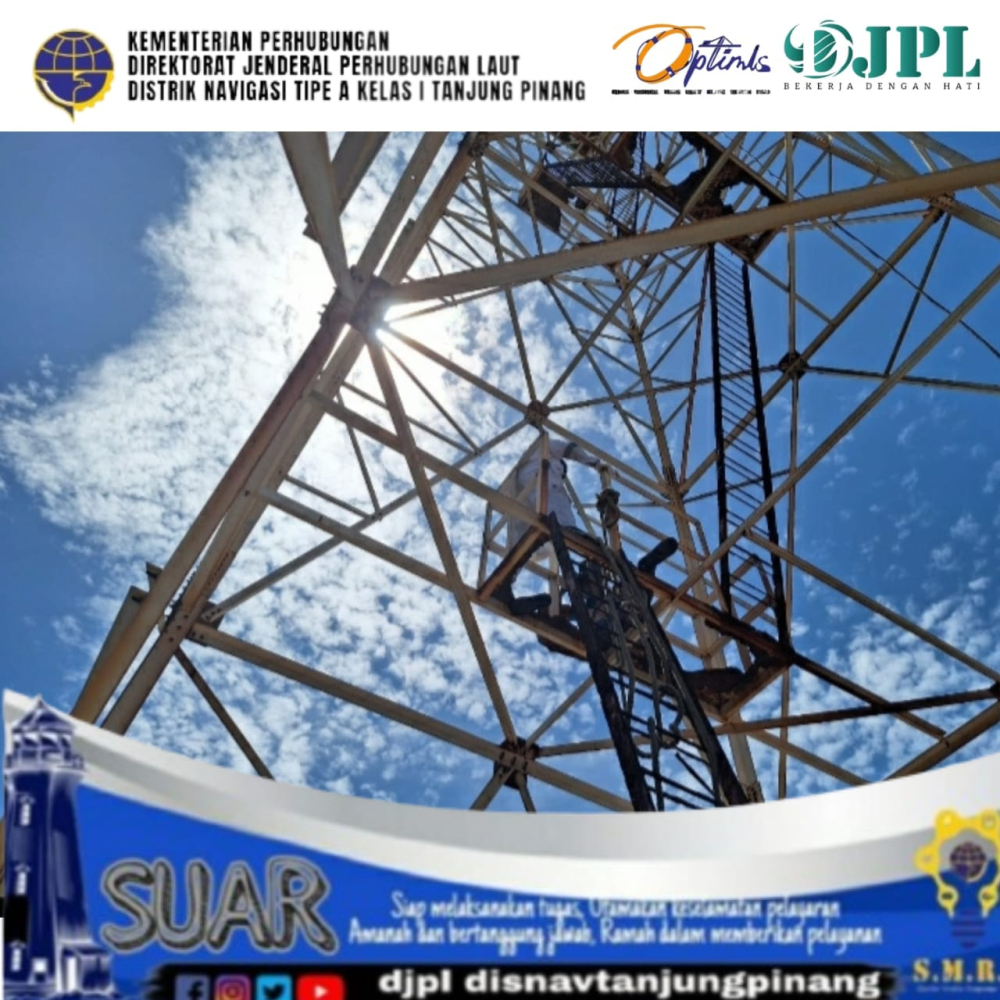 Aplosing di Menara Suar Tanjung Sekatung