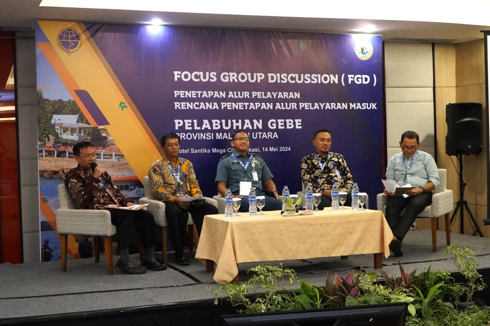 TINGKATKAN KESELAMATAN DAN KEAMANAN BERNAVIGASI, KEMENHUB SEGERA TETAPKAN ALUR PELAYARAN MASUK PELABUHAN GEBE