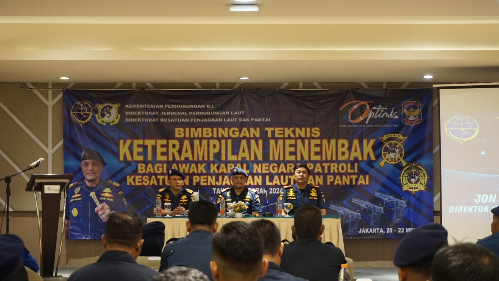 KPLP BEKALI AWAK KAPAL PATROLI NEGARA DENGAN KETERAMPILAN MENEMBAK