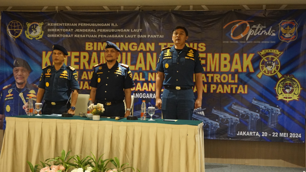 KPLP BEKALI AWAK KAPAL PATROLI NEGARA DENGAN KETERAMPILAN MENEMBAK