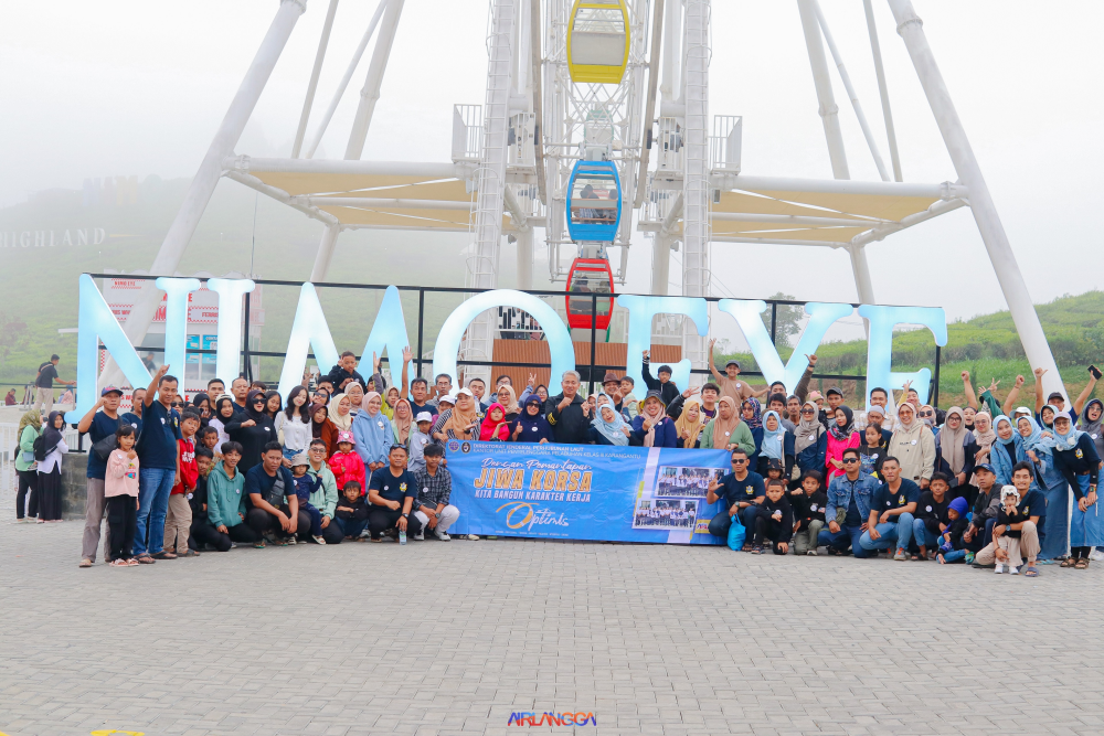 FAMILY GATHERING KANTOR UNIT PENYELENGGARA PELABUHAN KELAS III KARANGANTU