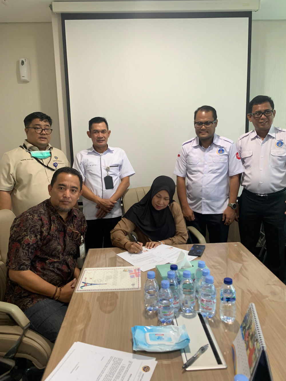 DITJEN HUBLA FASILITASI PEMBERIAN SANTUNAN PELAUT YANG MENINGGAL DI ATAS KAPAL