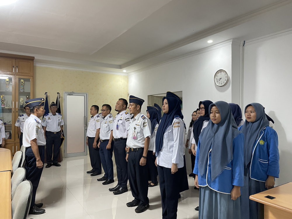 Kegiatan Apel Pagi Distrik Navigasi Tipe A Kelas I Samarinda