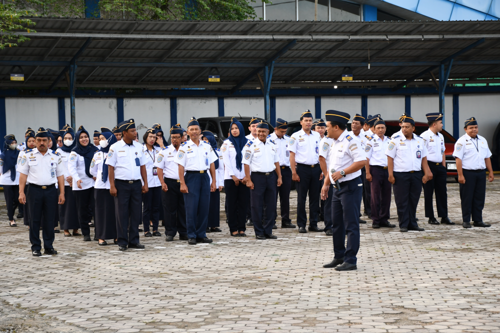 Kegiatan Apel Pagi Distrik Navigasi Tipe A Kelas I Samarinda