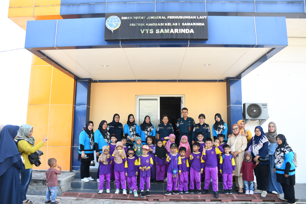 Kegiatan Study Tour Transportasi Bersama TK. YA FATIH