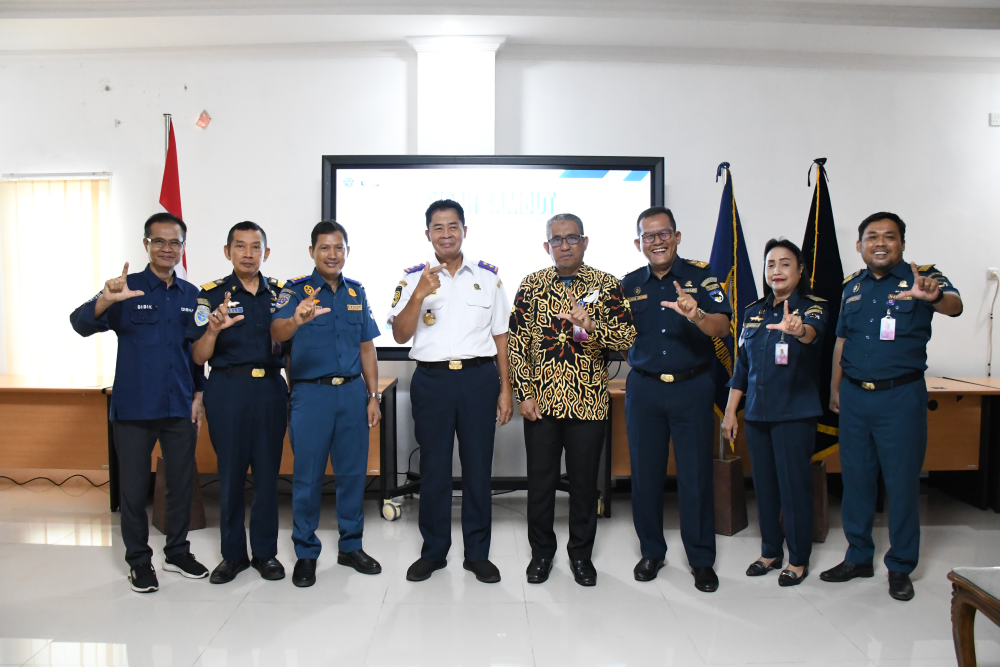 kegiatan pisah sambut kepala bagian tata usaha Distrik Navigasi Tipe  Kelas I Samarinda