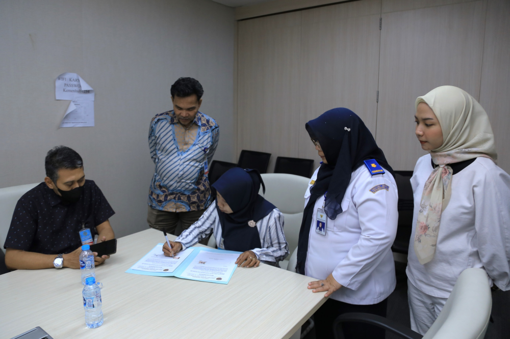 Kemenhub Kembalk Fasilitasi Santunan Atas Pelaut yang Meninggal di Kapal