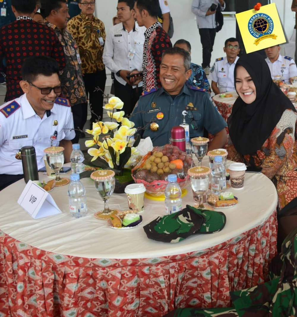 Dermaga Multipurpose Pelabuhan Kendal Resmi Dioperasikan