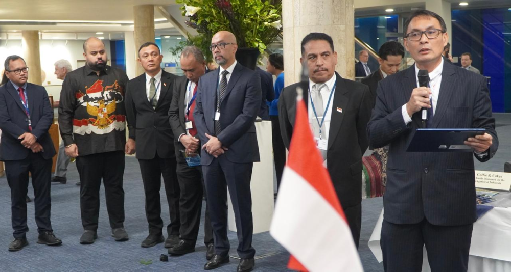 INDONESIA PROMOSIKAN PENGUSULAN SELAT LOMBOK SEBAGAI PSSA DI SIDANG IMO COUNCIL 132