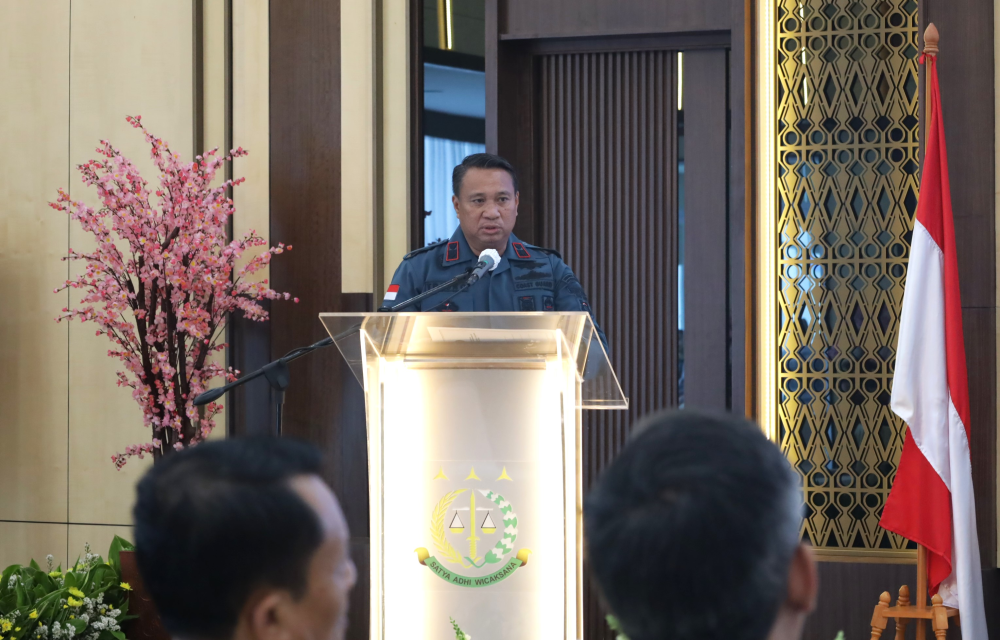 "RAPAT KOORDINASI SINERGITAS PENEGAKAN HUKUM DI BIDANG KEMARITIMAN DAN PENANDATANGANAN PAKTA INTEGRITAS"