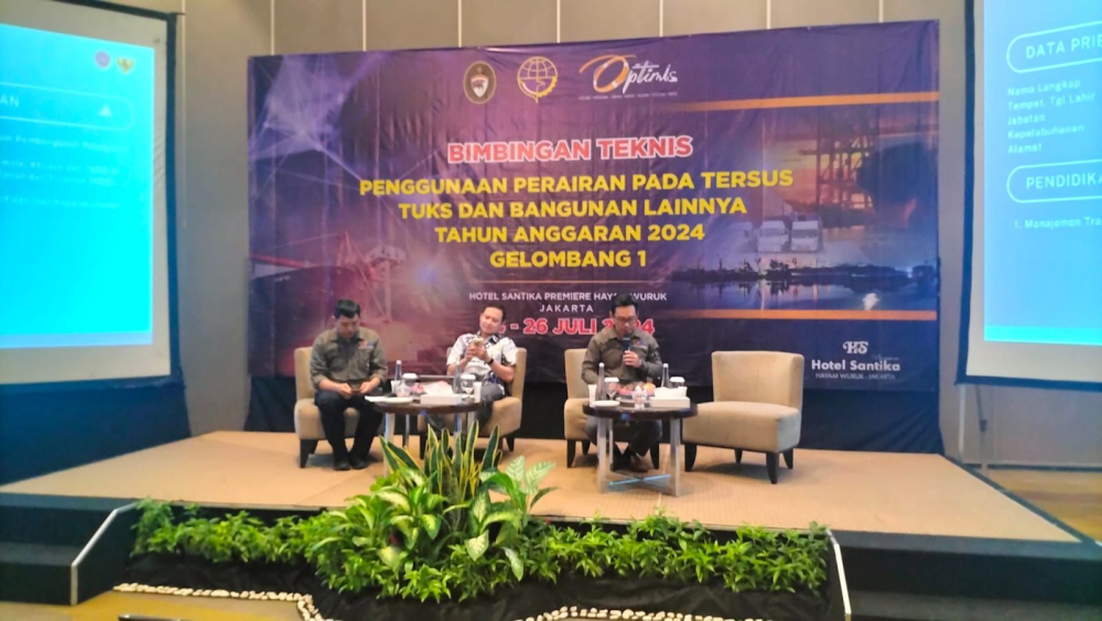 OPTIMALKAN PNBP, KEMENHUB SELENGGARAKAN BIMTEK PENGGUNAAN PERAIRAN PADA TERSUS, TUKS DAN BANGUNAN LAINNYA
