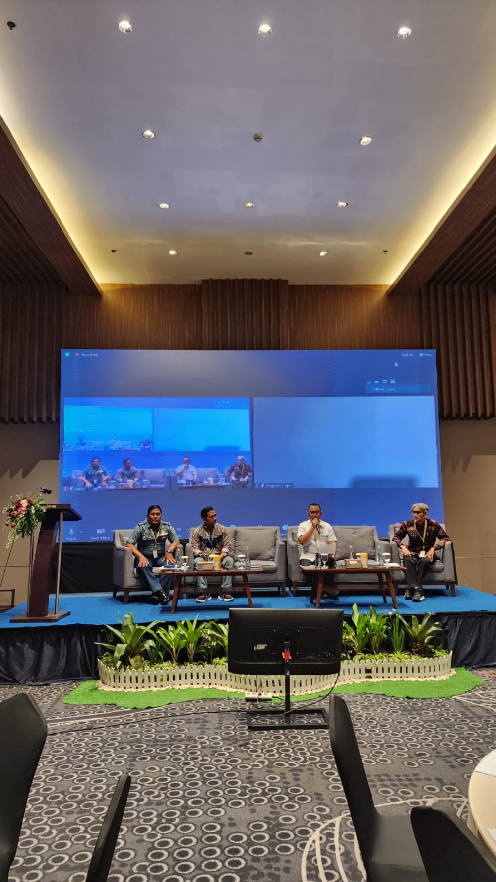 DISNAV TIPE A KELAS I TANJUNG PERAK GELAR FGD PENETAPAN ALUR PELAYARAN PELABUHAN MASALEMBU DAN PELABUHAN KARAMIAN