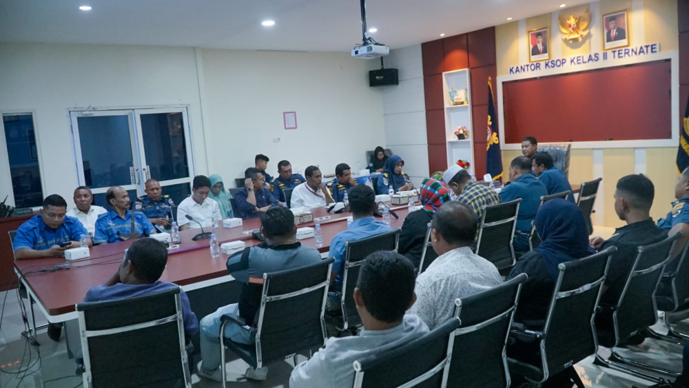 Focus Group Discussion (FGD) bersama operator kapal guna membahas  Penerapan Pelayanan Tiket Elektronik (E-Ticketing)