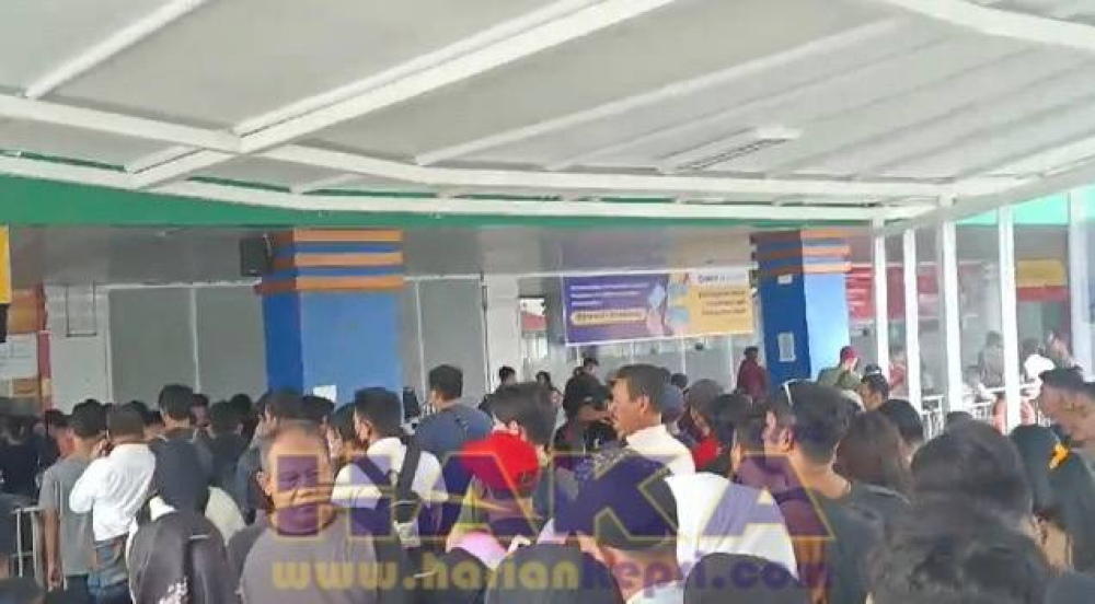 KSOP: Antrean Menumpuk di Pelabuhan SbP Karena Libur, Bukan E-ticketing