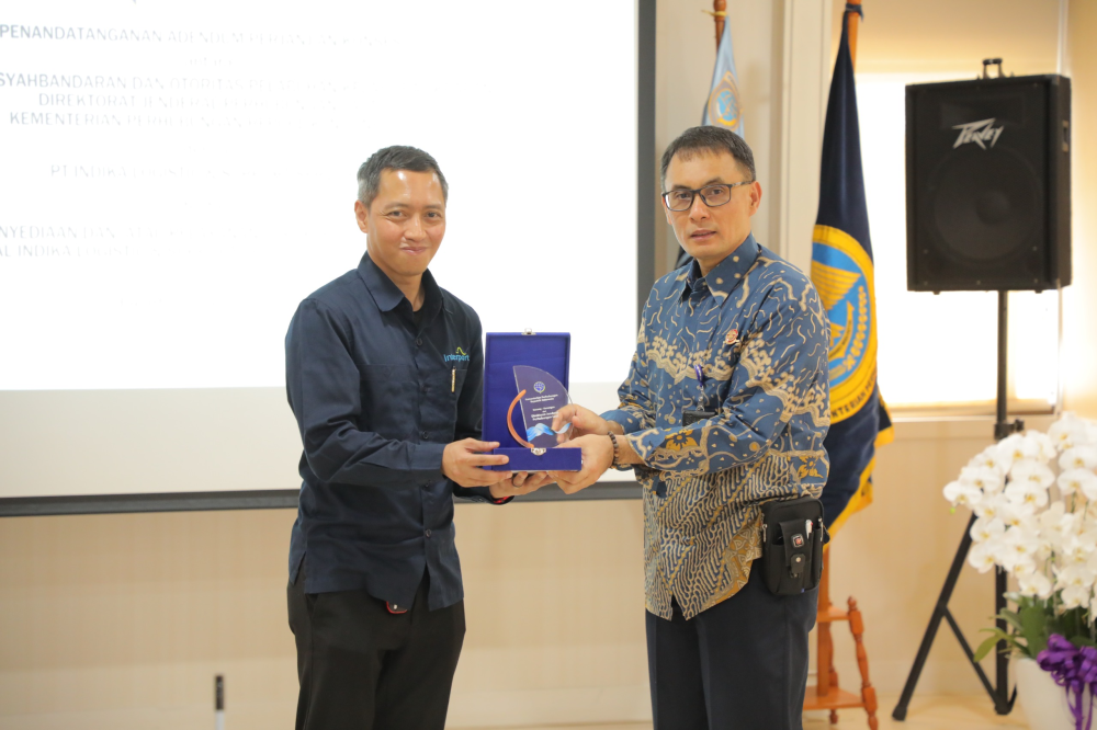 DUKUNG PEMBANGUNAN IBUKOTA NEGARA (IKN) NUSANTARA, KEMENHUB TANDATANGANI ADDENDUM KONSESI PENYEDIAAN DAN/ATAU PELAYANAN JASA KEPELABUHANAN DI PELABUHAN BALIKPAPAN