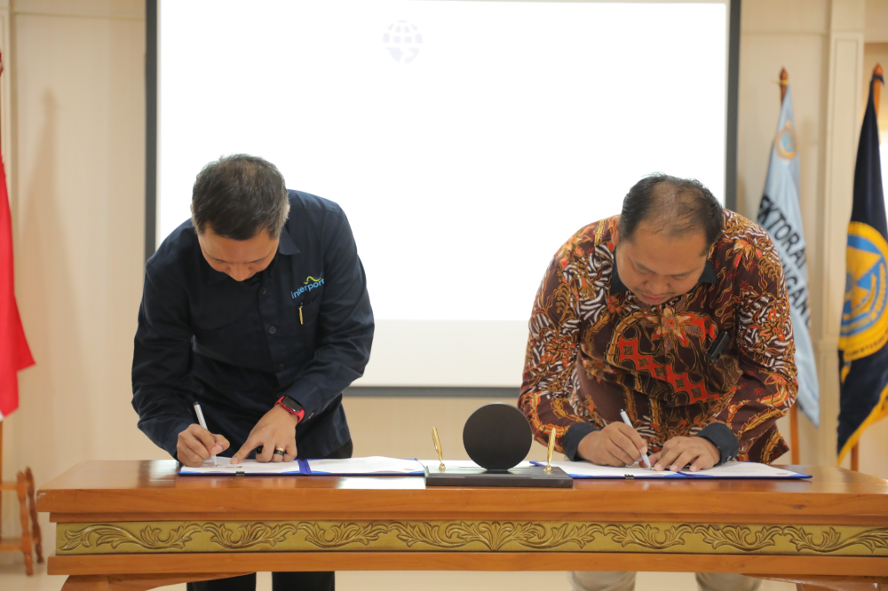 DUKUNG PEMBANGUNAN IBUKOTA NEGARA (IKN) NUSANTARA, KEMENHUB TANDATANGANI ADDENDUM KONSESI PENYEDIAAN DAN/ATAU PELAYANAN JASA KEPELABUHANAN DI PELABUHAN BALIKPAPAN