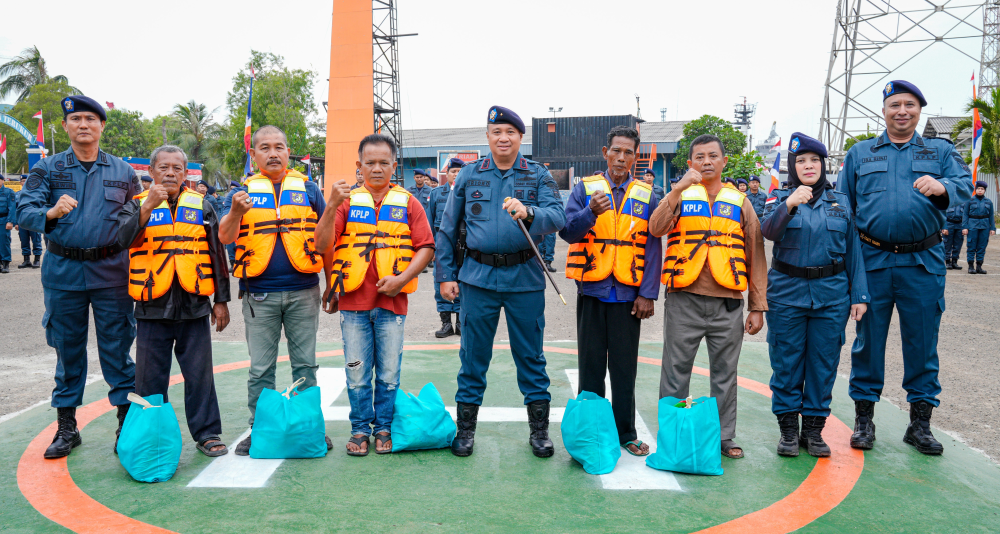 Apel Pagi dan Sosialisasi Keselamatan Pelayaran