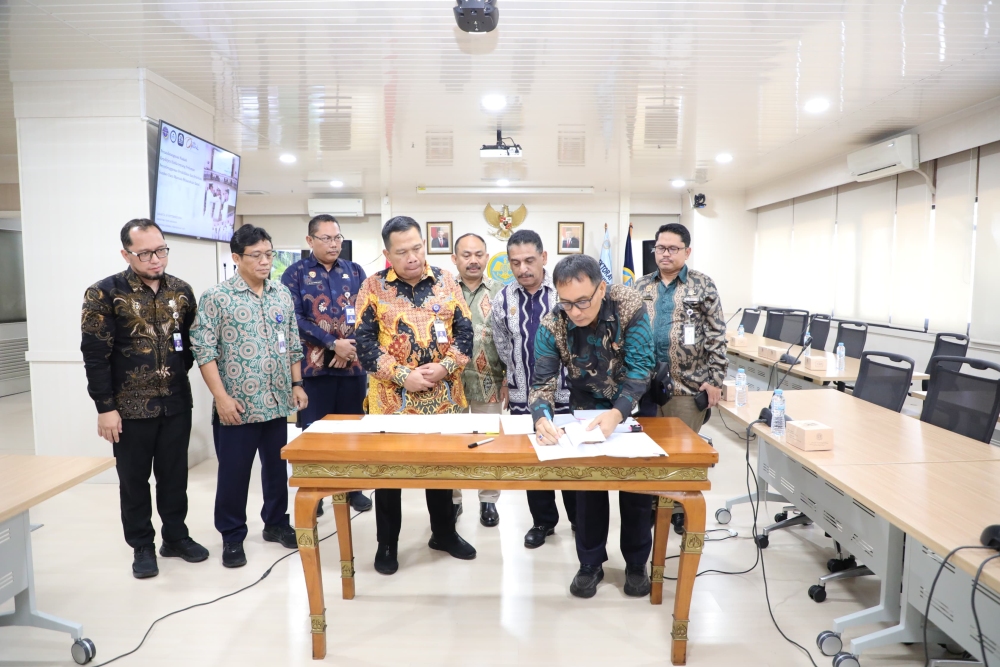UPAYA KEMENHUB TINGKATKAN PROFESIONALISME PANDU INDONESIA