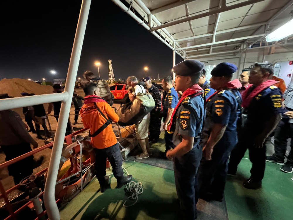 Operasi Medivac Evakuasi ABK Kapal MY. Water Music 2BVU5 di Perairan Merak Banten.