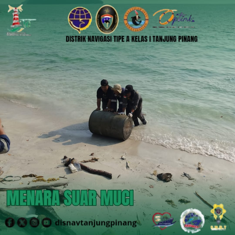 Kegiatan Aplousing Tim KN.Jadayat di Menara Suar Zuid Bruder