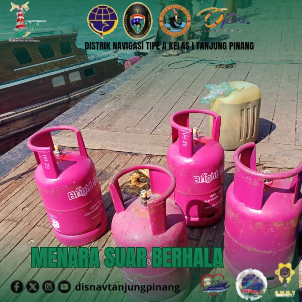 Kegiatan Aplousing Tim Armada KN.Jadayat di Menara Suar Muci