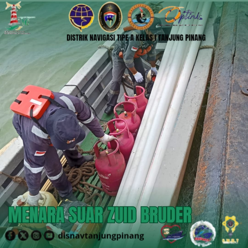 Kegiatan Aplousing Tim Armada KN.Jadayat di Menara Suar Muci