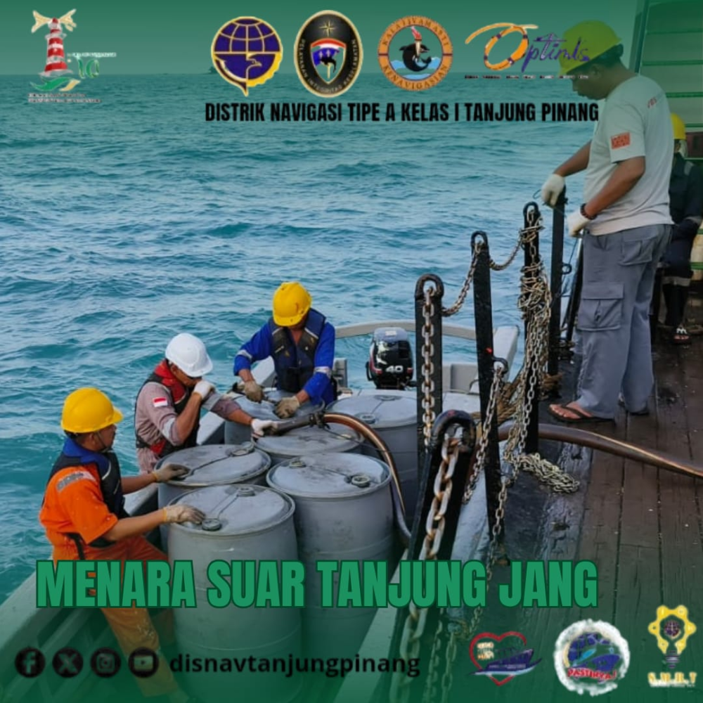 Kegiatan Aplousing Tim Armada KN.Jadayat di Menara Suar Tanjung Jang