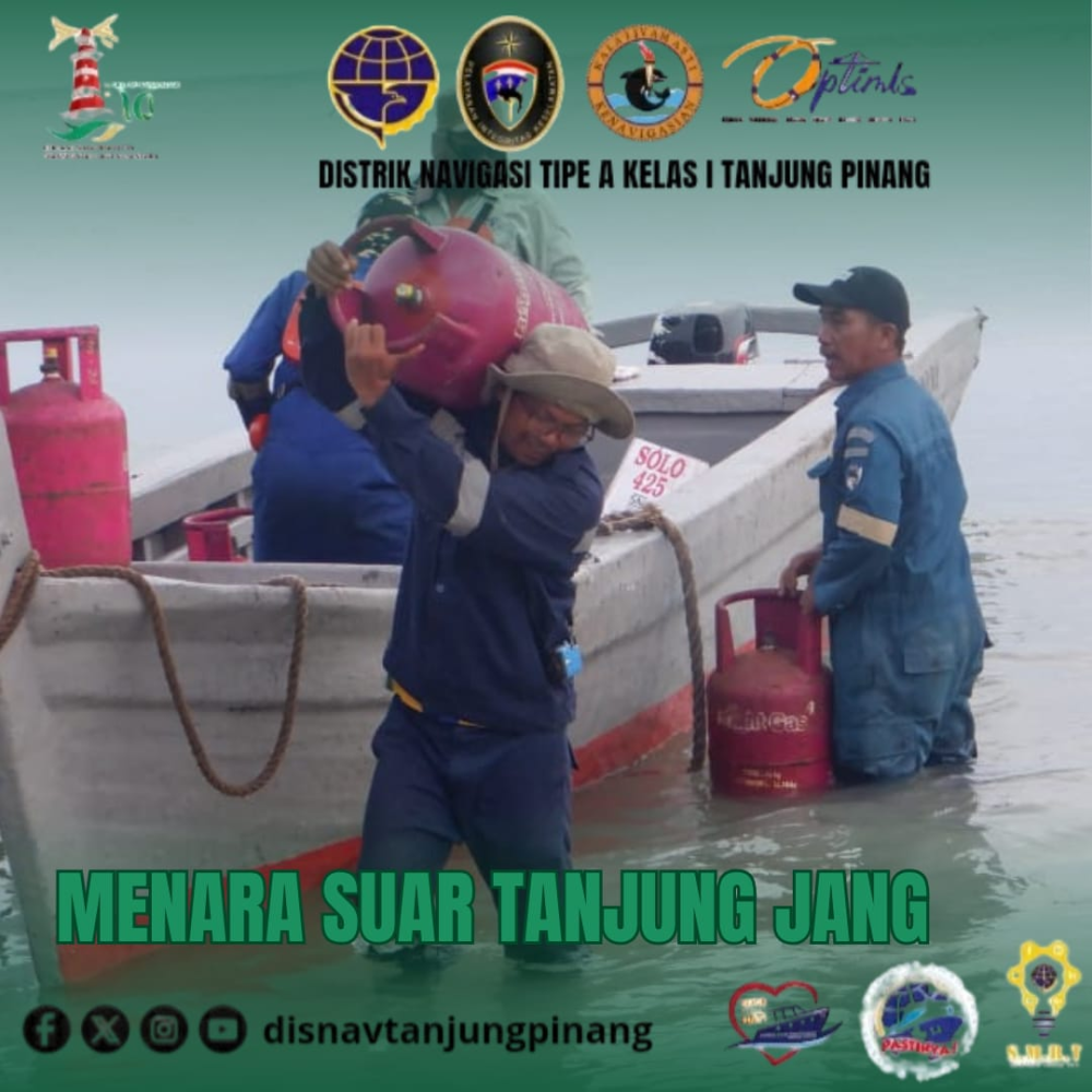 Kegiatan Aplousing Tim Armada KN.Jadayat di Menara Suar Tanjung Jang
