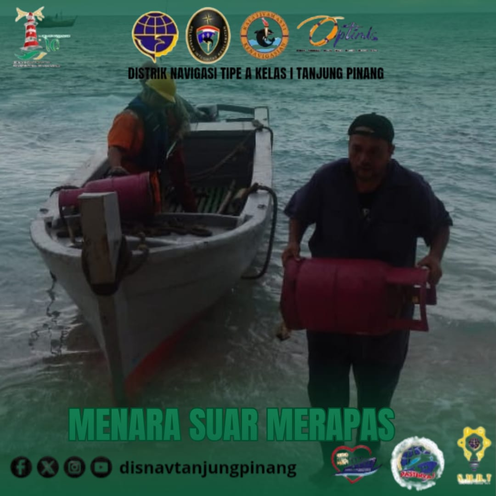 Kegiatan Aplousing Tim Armada KN.Jadayat di Menara Suar Mantang