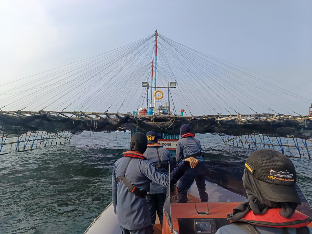 Penertiban Bagan di Alur Pelayaran