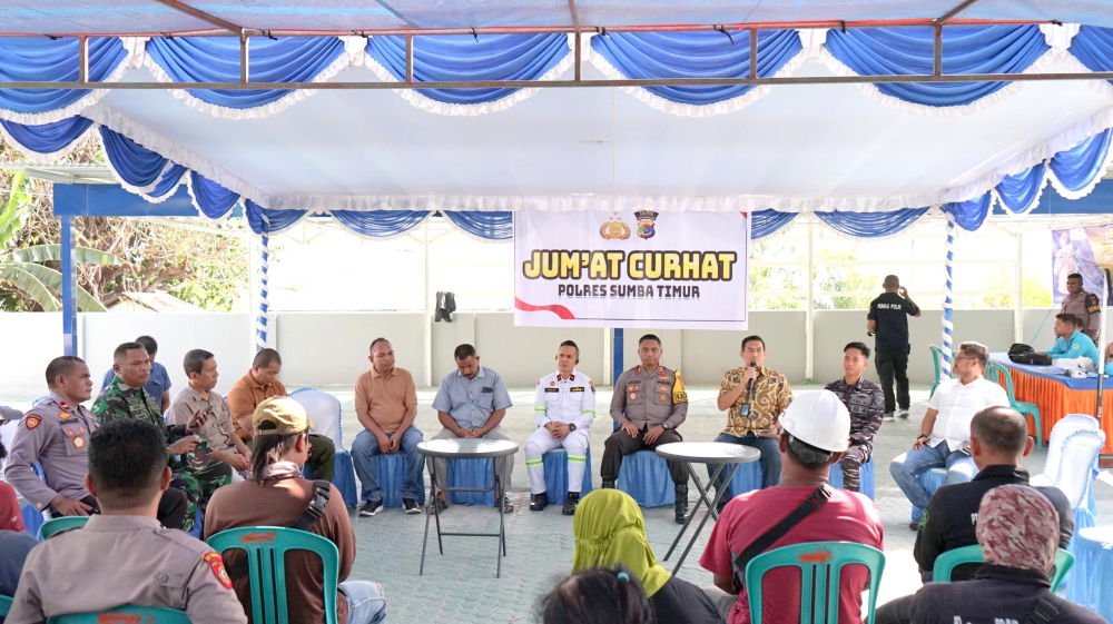 Ciptakan Lingkungan Pelabuhan Yang Tertib, Kemenhub Jembatani Komunikasi antara Masyarakat dan Stakeholder di Pelabuhan Waingapu