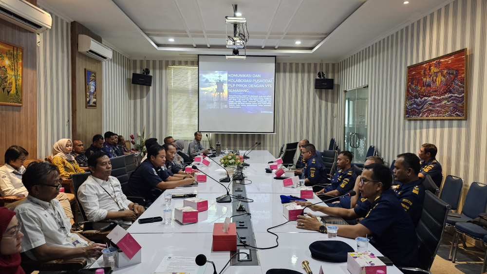 Kolaborasi Strategis: PUSKODAL Pangkalan PLP Tanjung Priok dan DISNAV/VTS Tanjung Emas Semarang Mantapkan Langkah Keselamatan dan keamanan Pelayaran