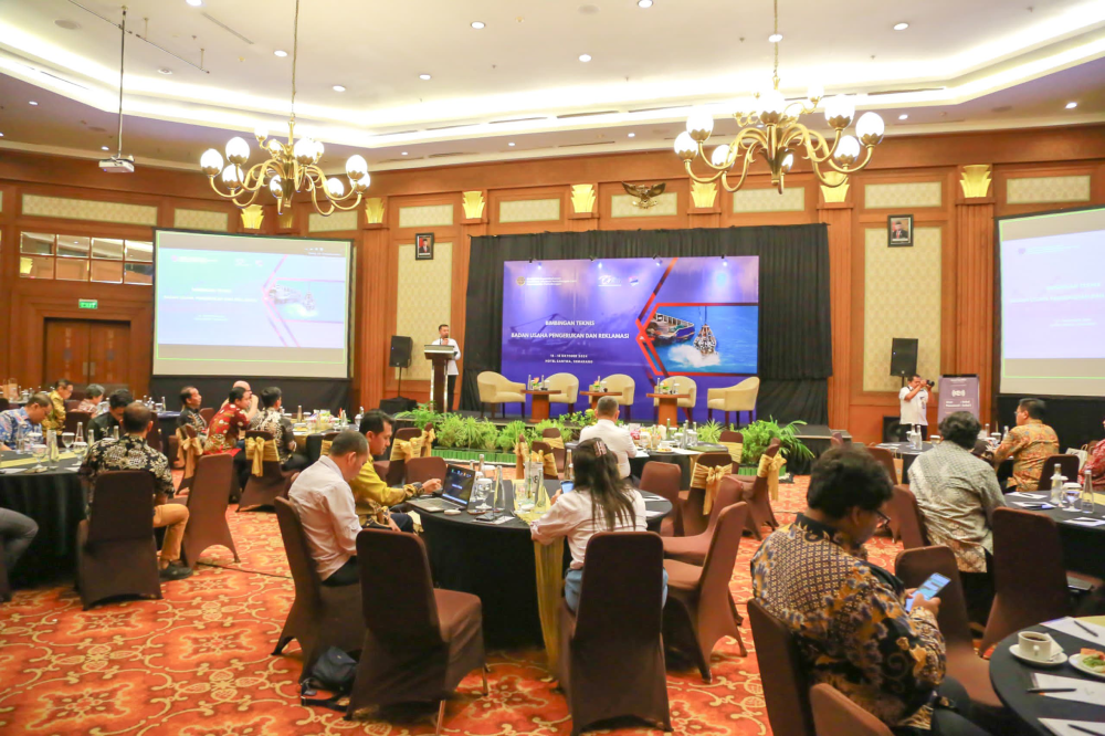 Tingkatkan Kepatuhan Badan Usaha terhadap Regulasi, Kementerian Perhubungan Gelar Bimbingan Teknis Pengerukan dan Reklamasi